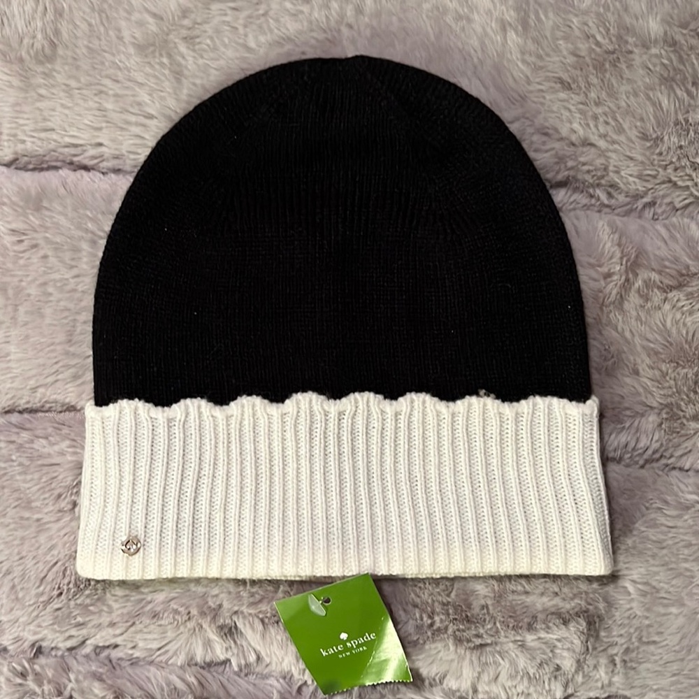 Kate Spade Hat, colorblock scallop box hat. O/S